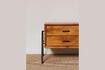 Miniatura Credenza bassa Chapman in legno scuro 4