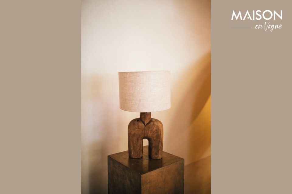 Lampada dal design a totem con base a forma di \