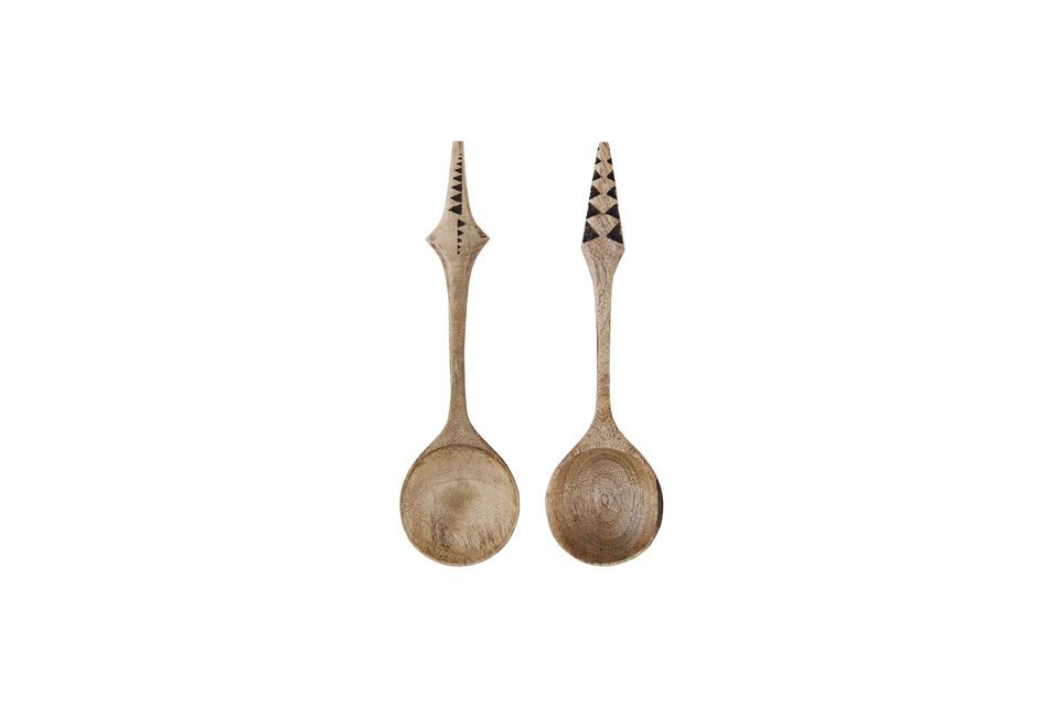 Set di 2 cucchiai da insalata in legno chiaro intagliato Tribo Madam Stoltz