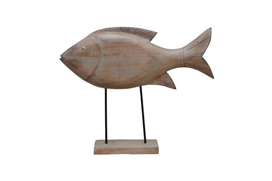 Statuetta di pesce in legno chiaro Piede Foto ritagliata