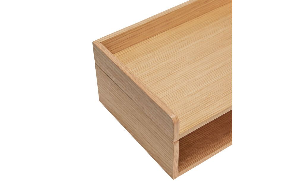 Il vassoio in legno chiaro Afour offre la perfetta combinazione di eleganza e funzionalità per le